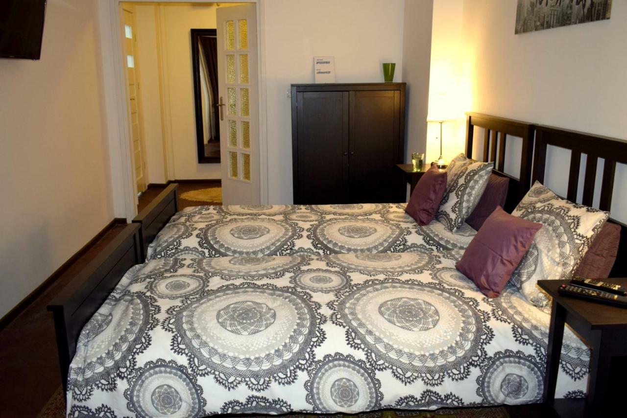 Fiesta Apartament 바르샤바 외부 사진